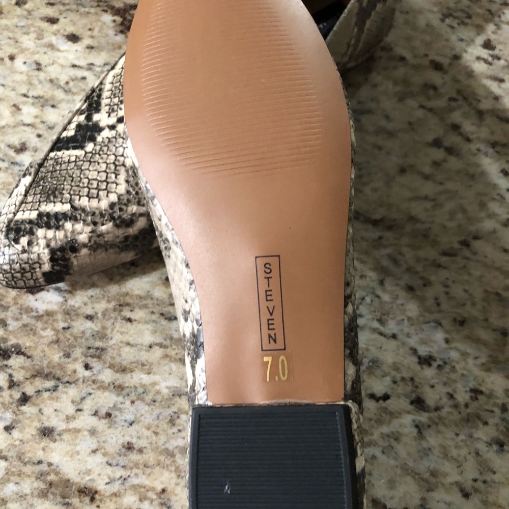 Steven Snake Pattern Flats - Picture 3 of 4